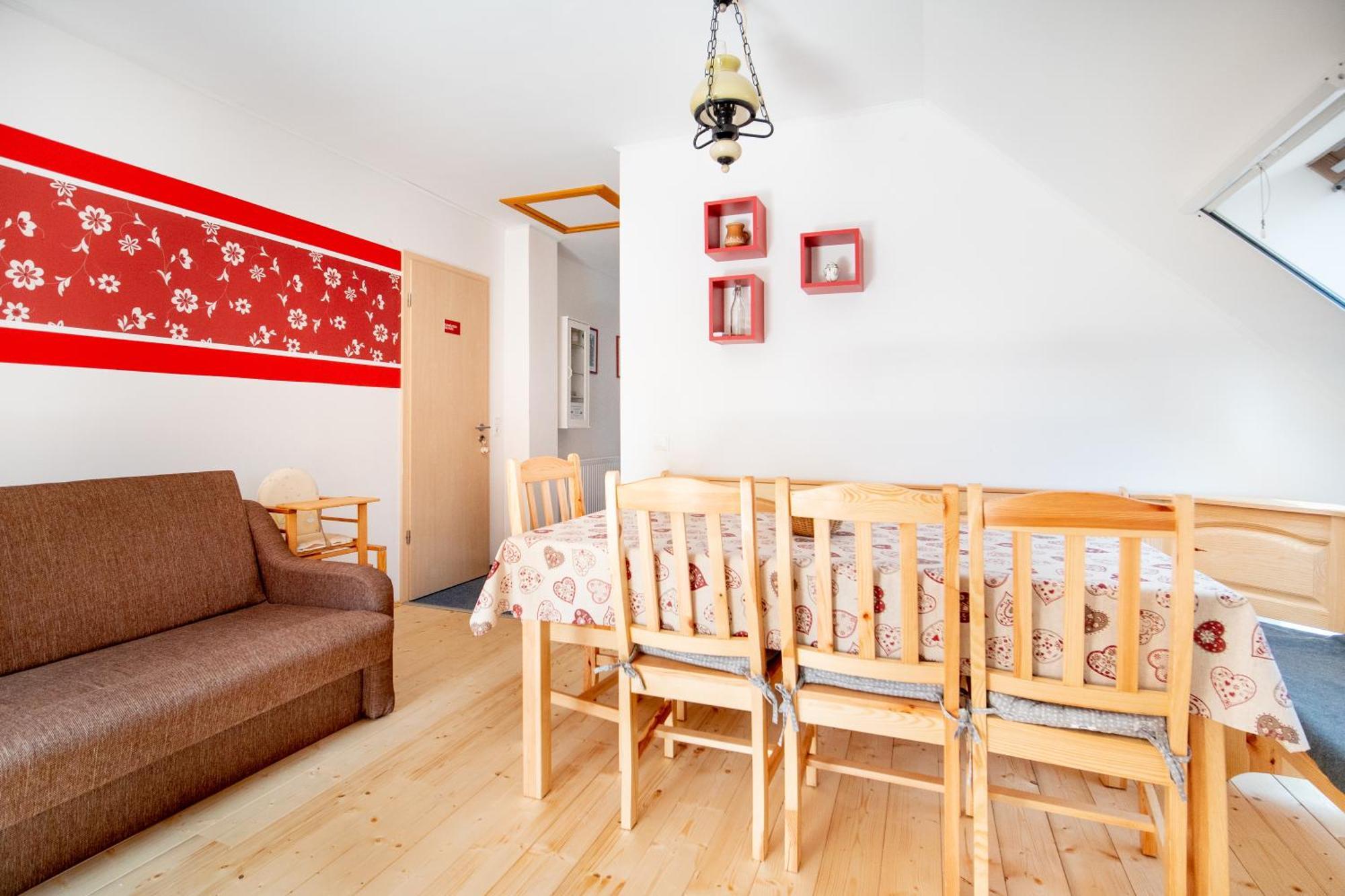 Rozmaring Vendeghaz Otel Zengővárkony Dış mekan fotoğraf