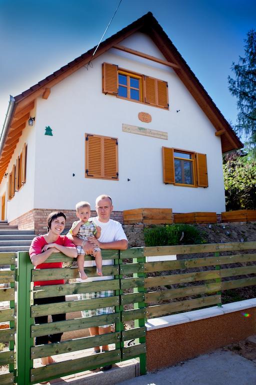 Rozmaring Vendeghaz Otel Zengővárkony Dış mekan fotoğraf